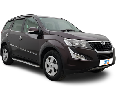 Mahindra XUV500-img